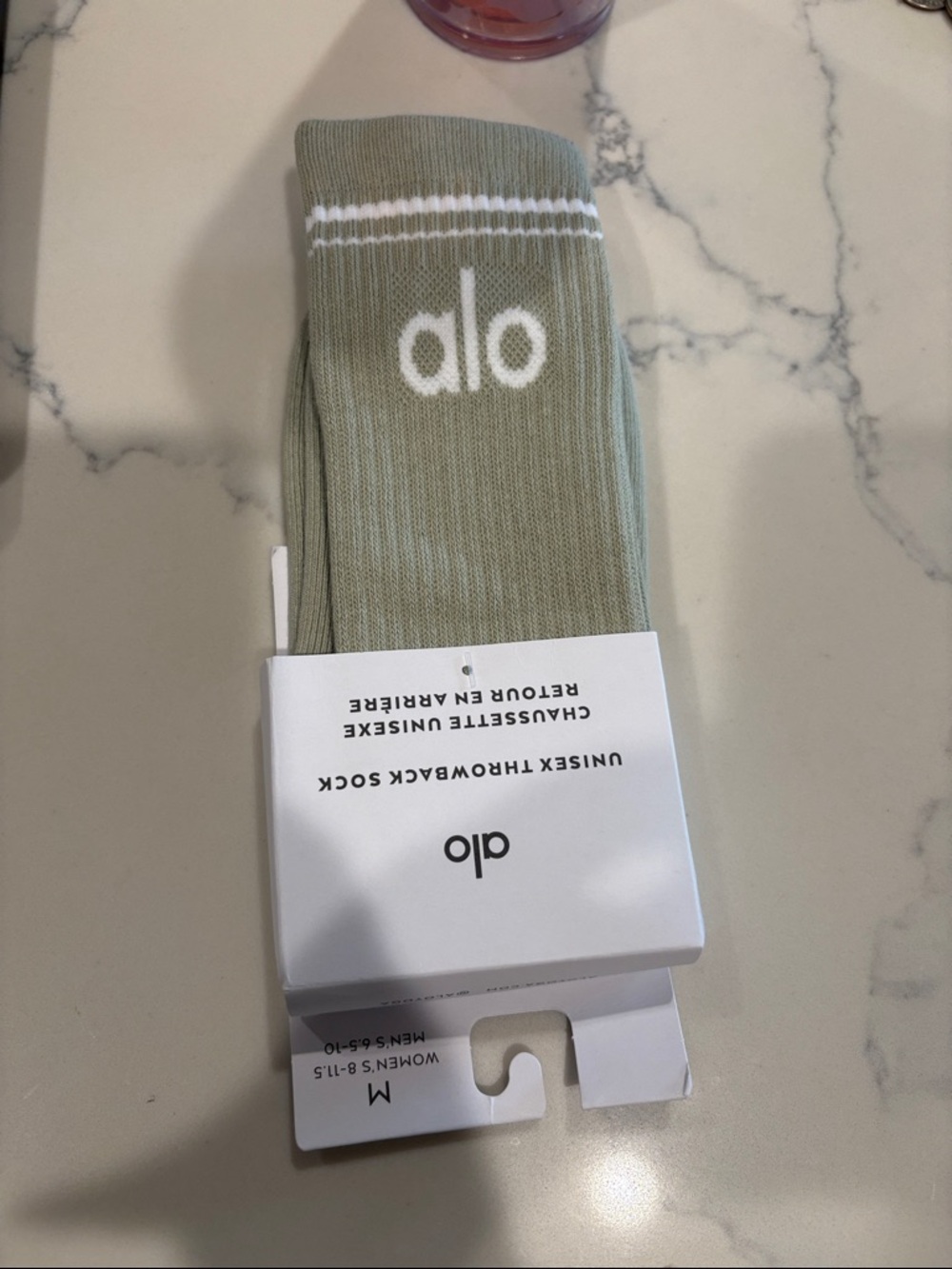 ALO Yoga Men's Crew Socks in Sage Green with White Logo